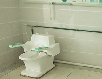 娄底市第一人民医院使用康兴激光坐浴机环境图-康兴官网